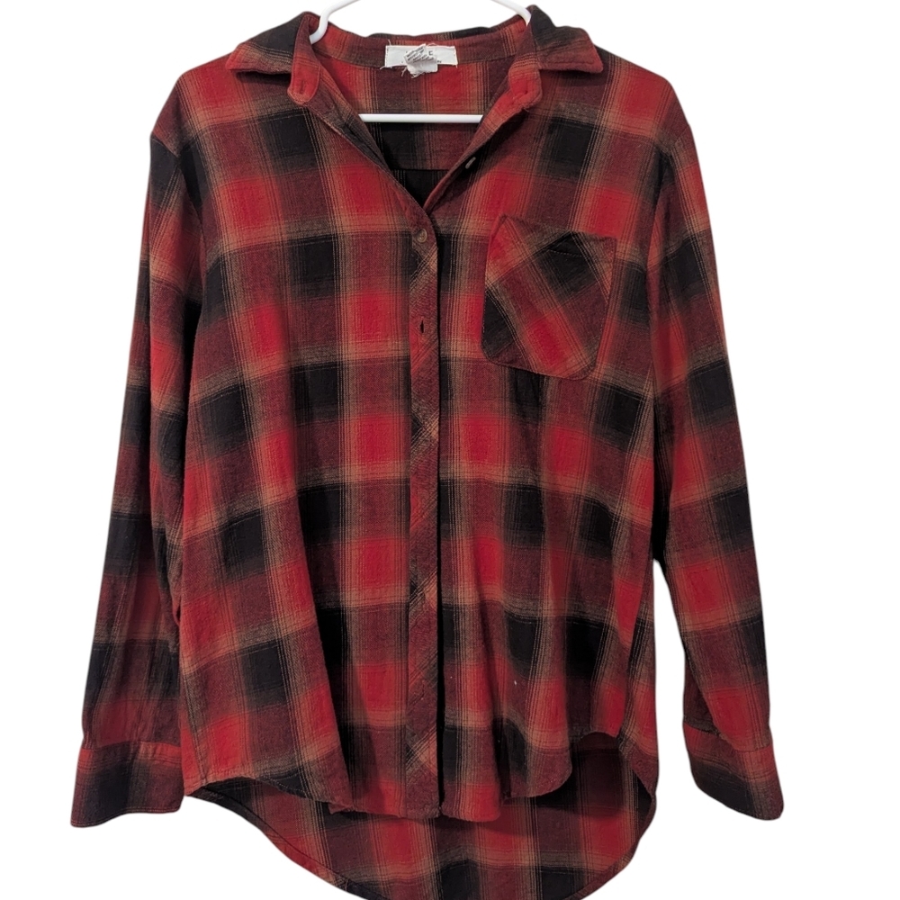 LIFE,Red and Black Plaid Button-Up Shirt,S
